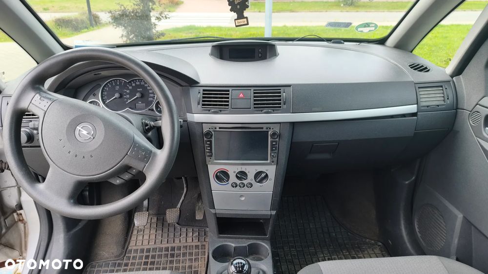 Opel Meriva - 10