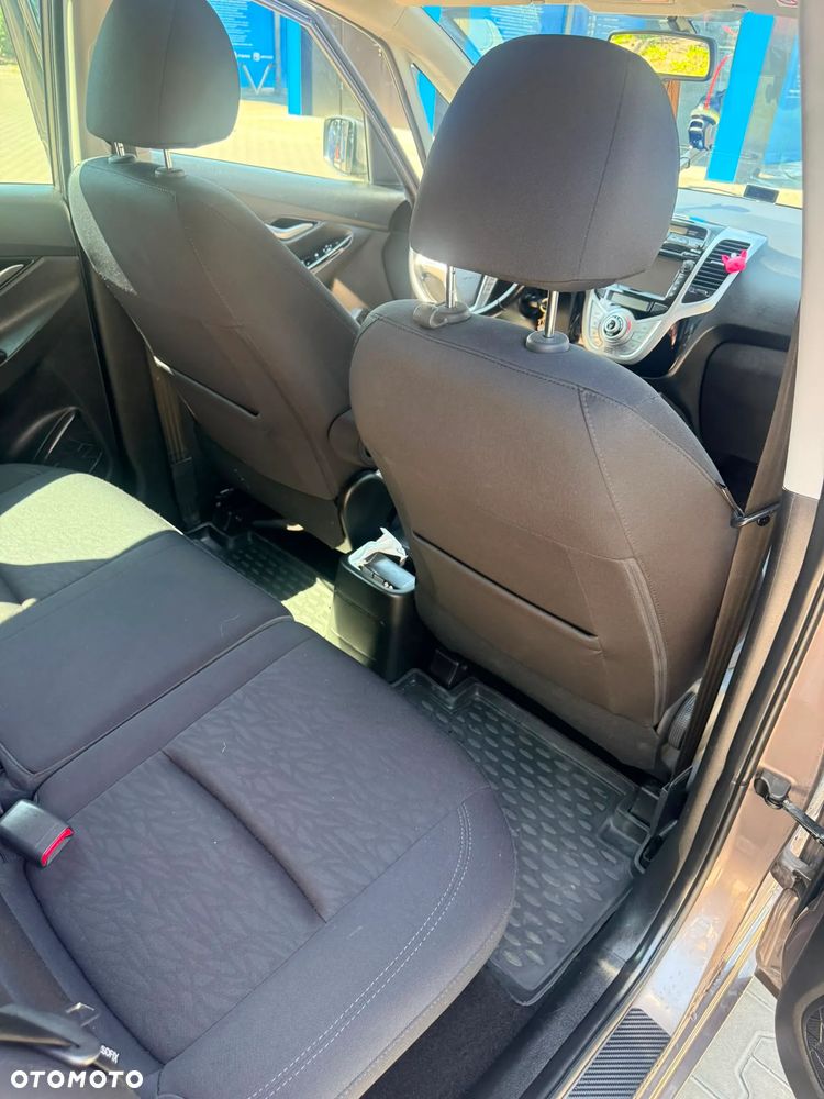 Hyundai ix20 - 28