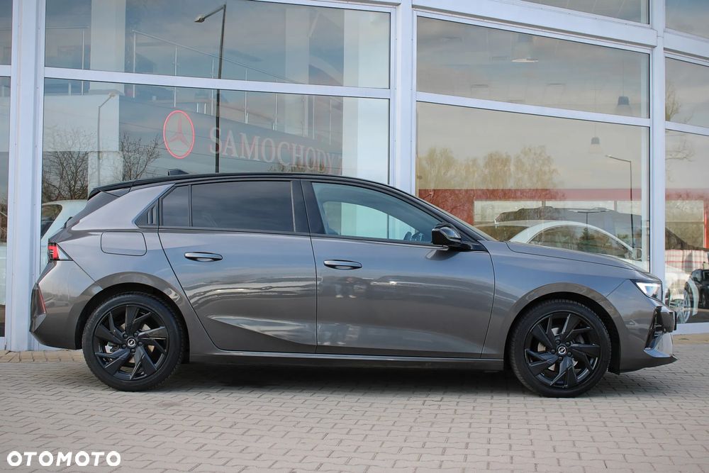 Opel Astra 1.2 T GS S&S - 4