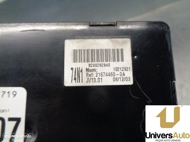 CAIXA RELÉS / FUSÍVEIS RENAULT LAGUNA II GRANDTOUR 2004 -8200292640 - 3