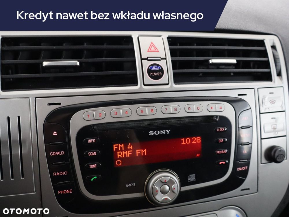 Ford Kuga - 15