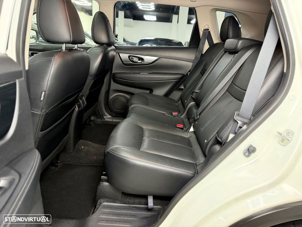 Nissan X-Trail 1.6 dCi Tekna - 21