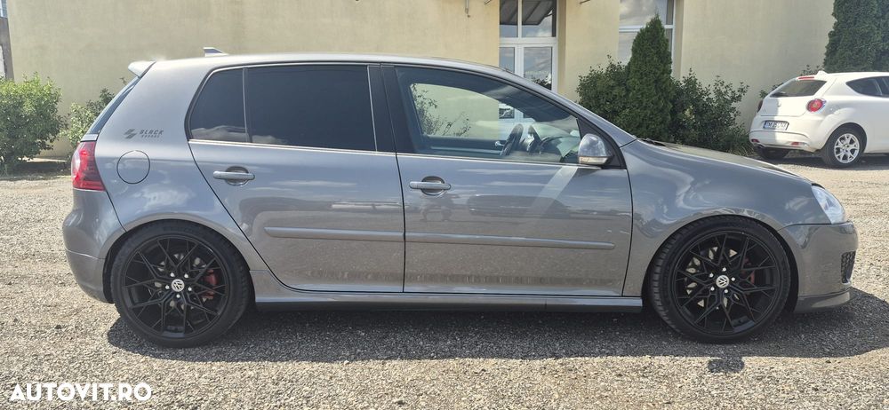 Volkswagen Golf - 12