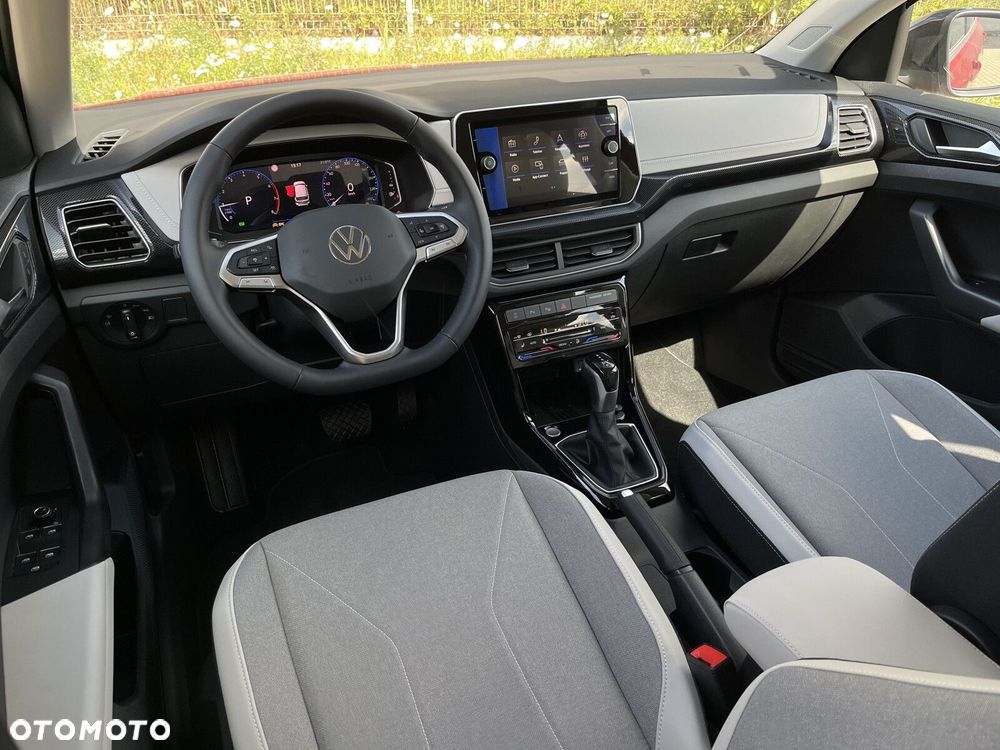 Volkswagen T-Cross - 38