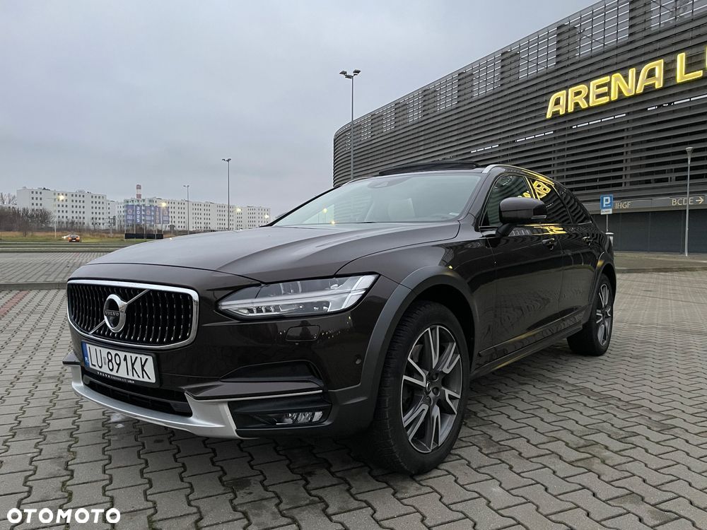 Volvo V90 D5 AWD Momentum Pro - 6