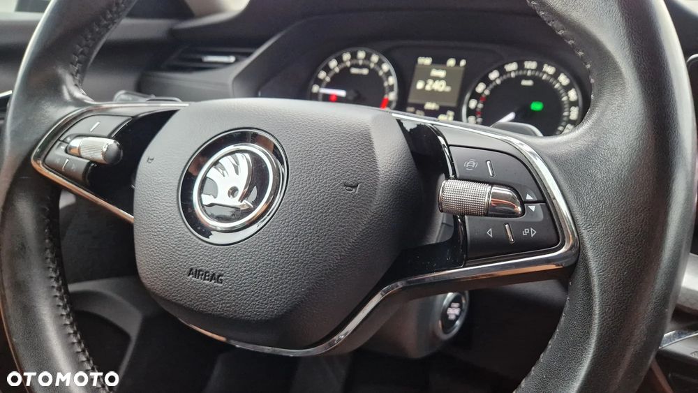 Skoda Octavia 2.0 TDI Style DSG - 31