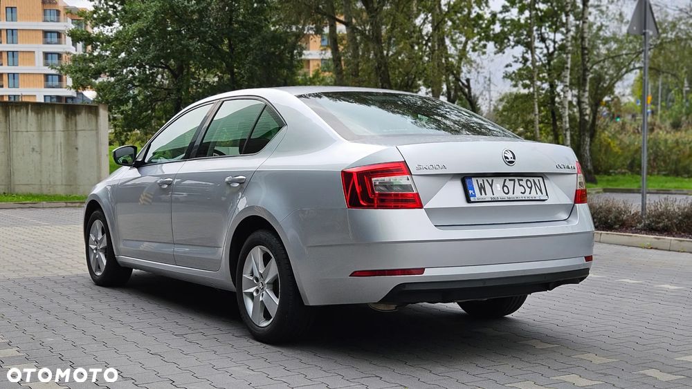 Skoda Octavia - 4