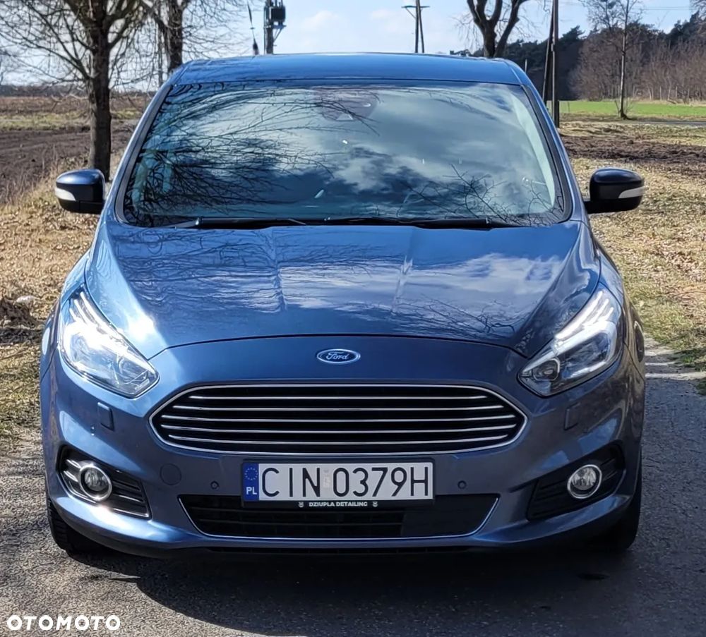 Ford S-Max - 18