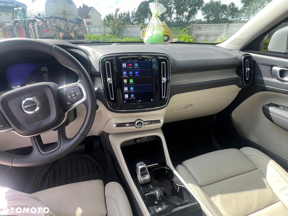 Volvo XC 40 B5 AWD Ultimate Bright - 27