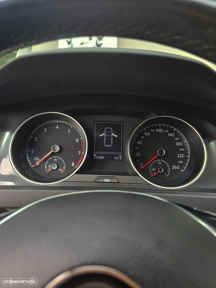 VW Golf 1.0 TSI Confortline - 7