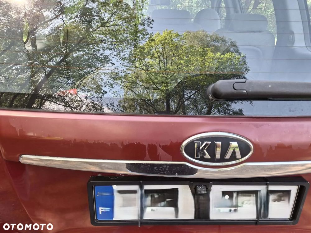 Kia Carnival 2.9 CRDi EX - 10