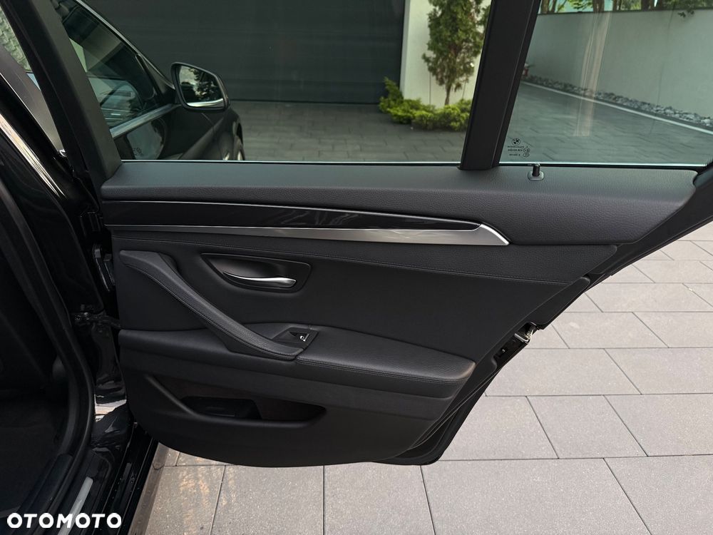 BMW Seria 5 - 31