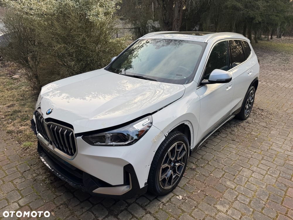 BMW X1 - 10