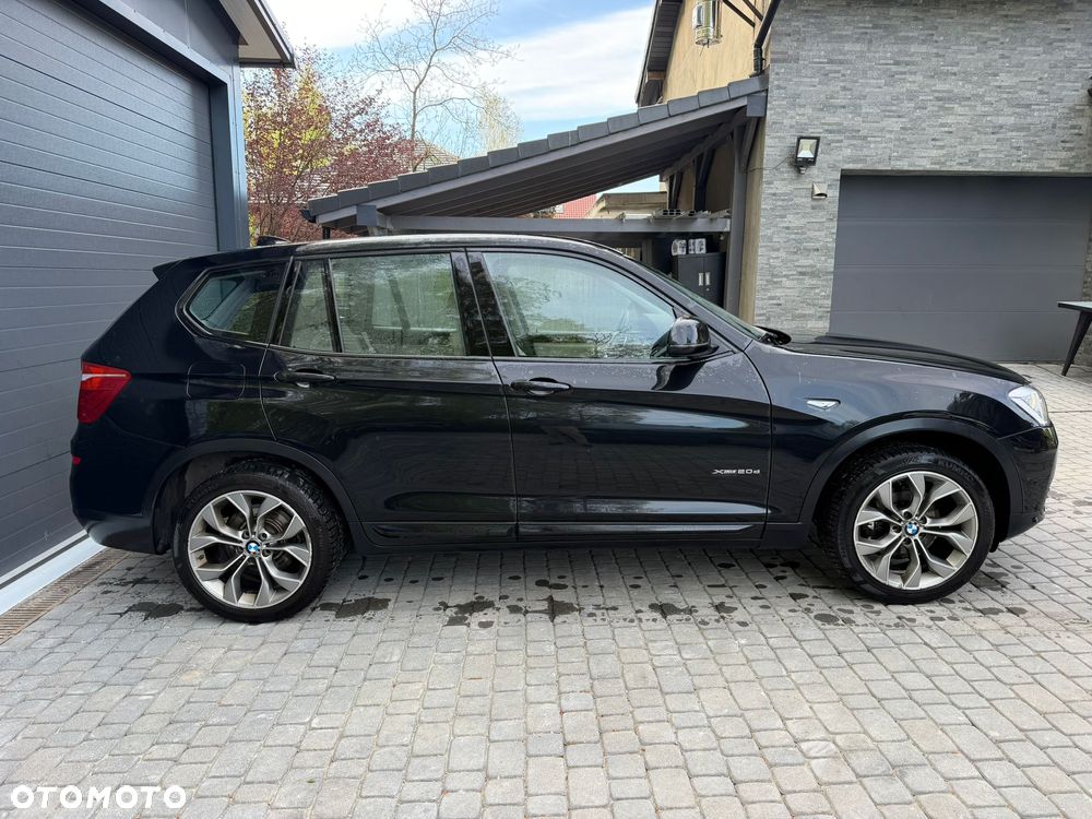 BMW X3 xDrive20d Advantage - 8