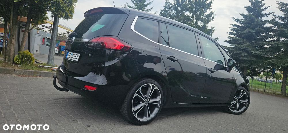 Opel Zafira 2.0 D (CDTI) Automatik Business Edition - 4