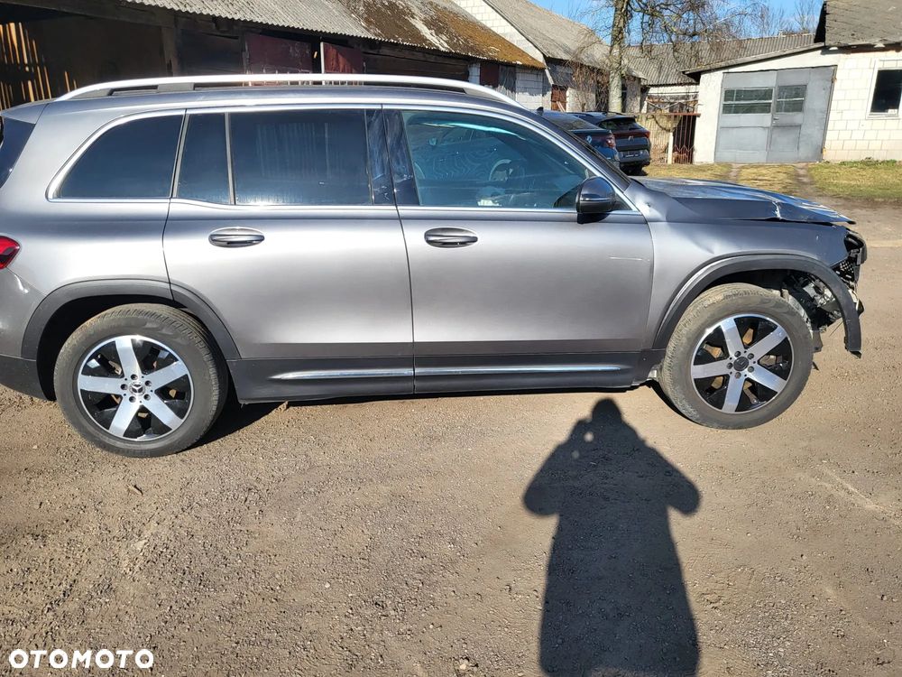 Mercedes-Benz GLB 200 d 8G-DCT Progressive - 12