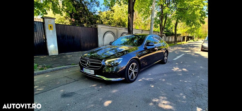 Mercedes-Benz E 220 d 9G-TRONIC - 1