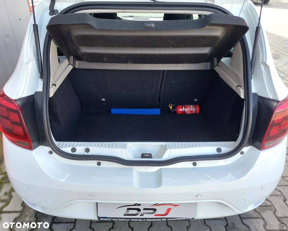 Dacia Sandero - 12