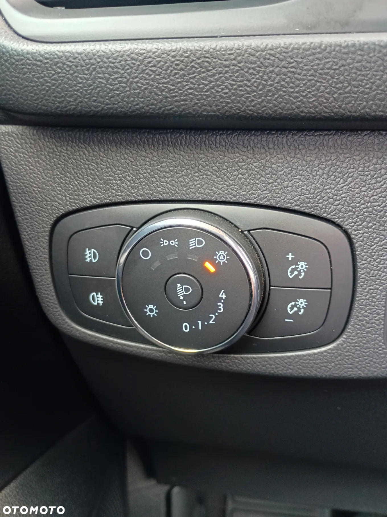 Ford Focus 1.0 EcoBoost Titanium - 15