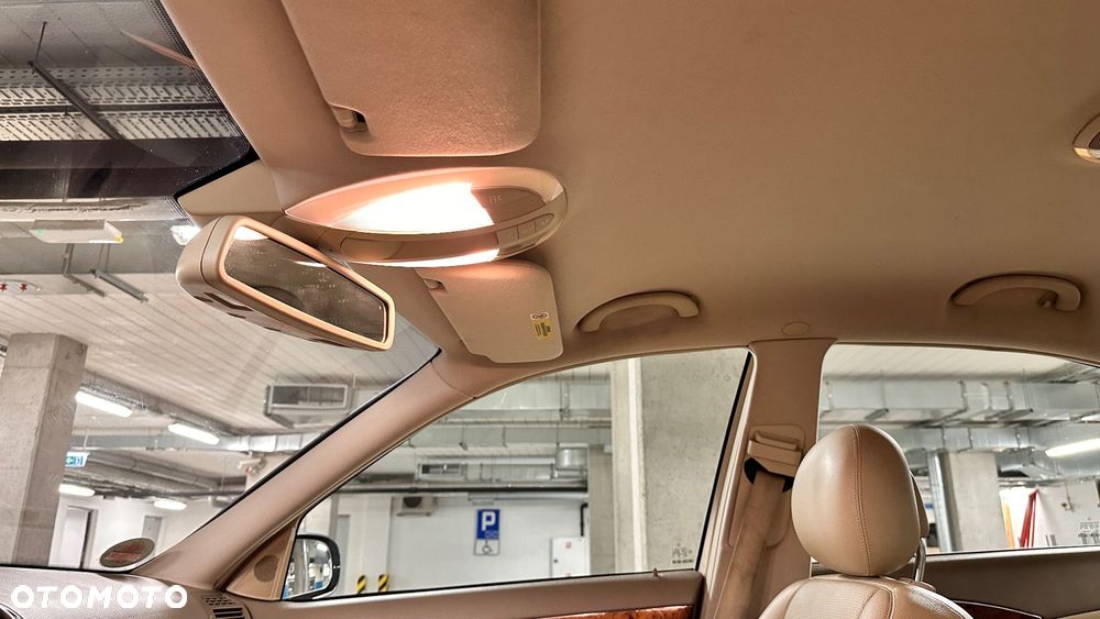 Mercedes-Benz Klasa E - 16