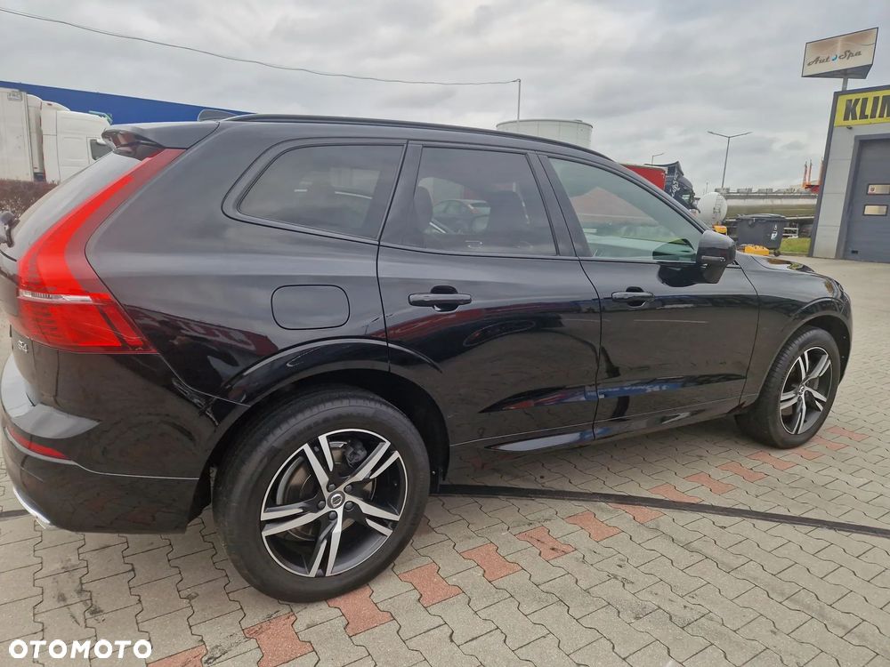 Volvo XC 60 D4 R-Design - 8