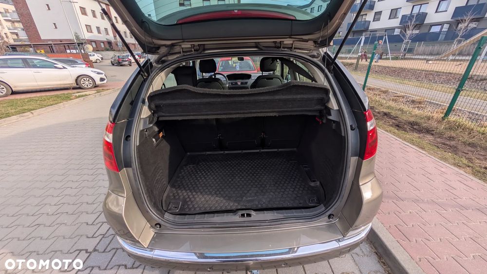 Citroën C4 Picasso 2.0 HDi FAP Exclusive - 21
