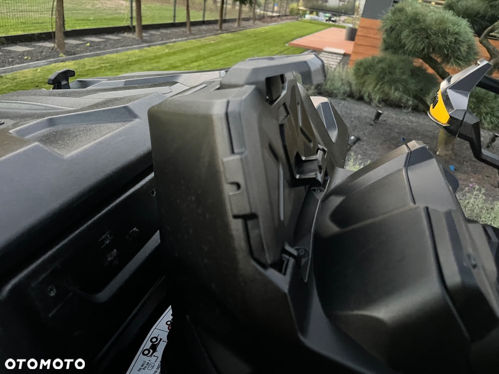 Can-Am Outlander Max - 13