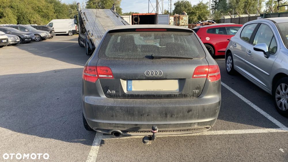 Audi A3 Sportback 2.0 TDI DPF S line Sportpaket - 6