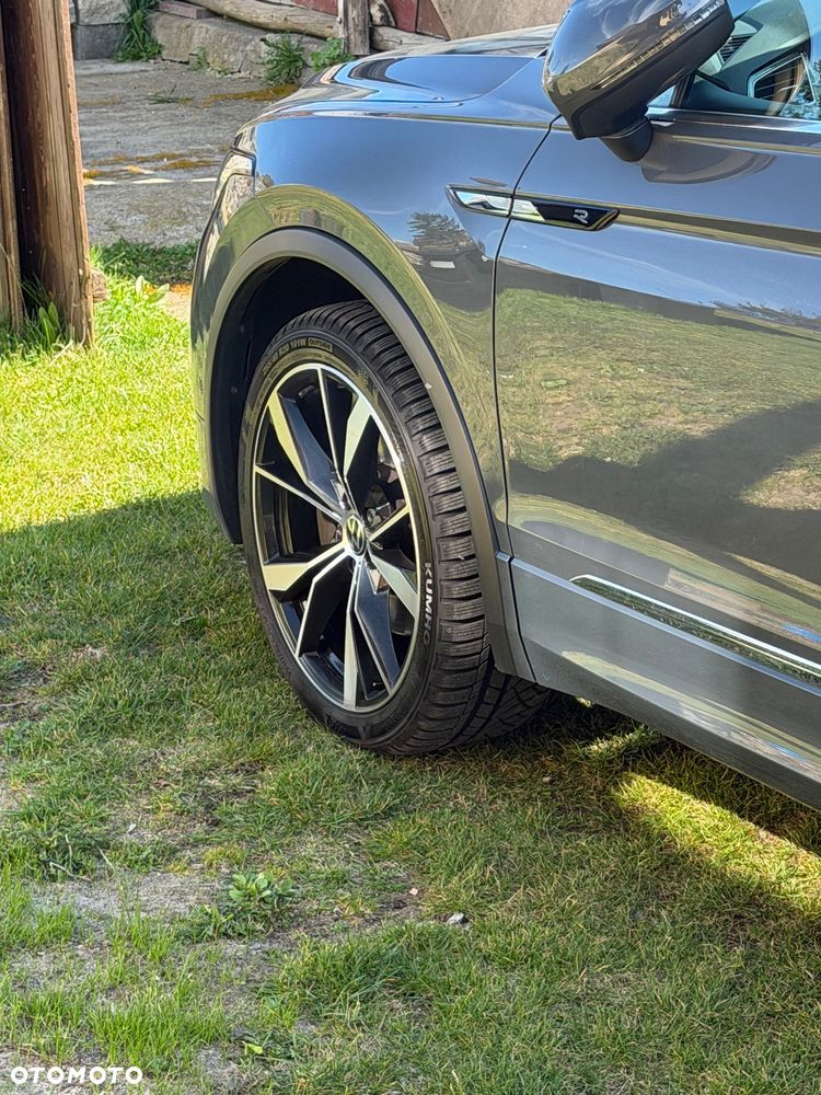 Volkswagen Tiguan 2.0 TDI SCR 4MotION DSG R-Line - 1