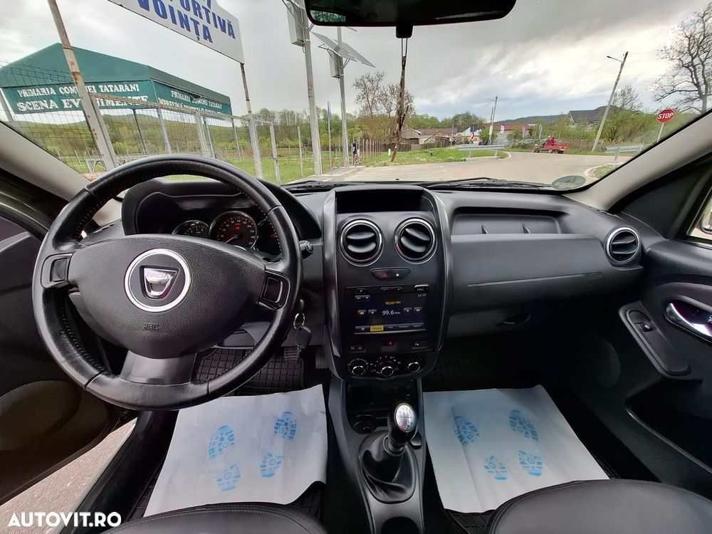 Dacia Duster dCi 110 FAP 4x2 Prestige - 30