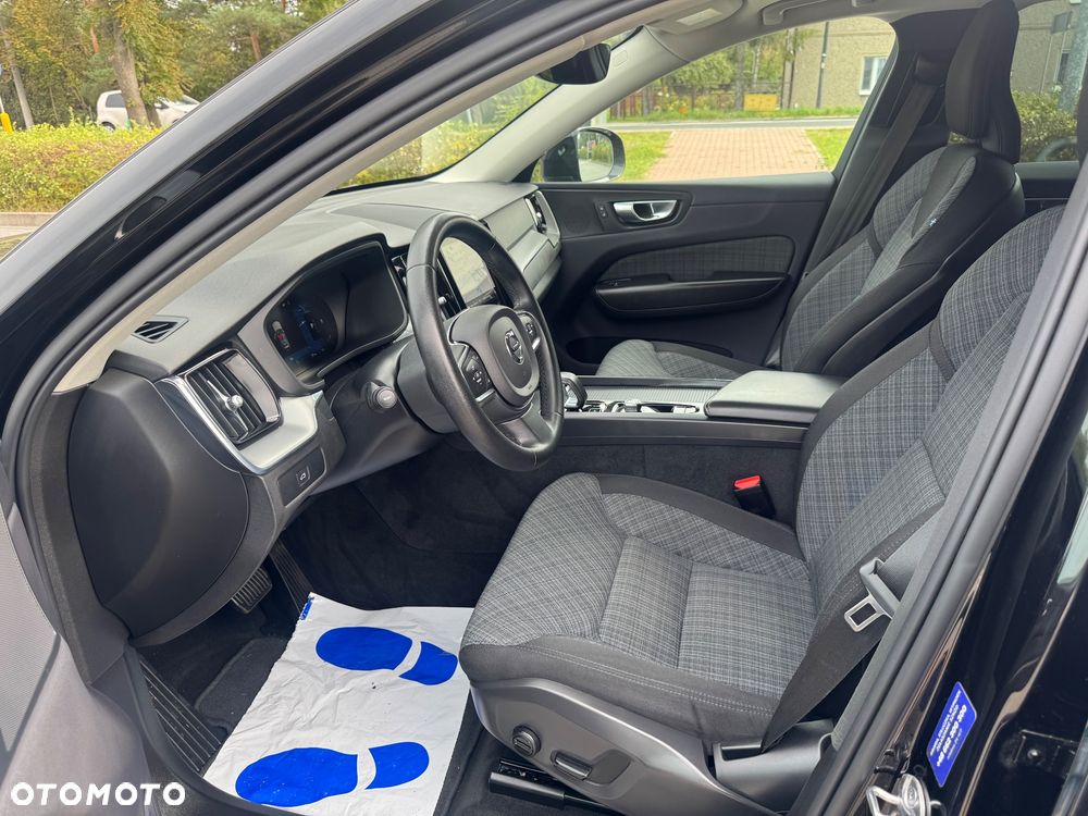 Volvo XC 60 B4 B Essential - 40