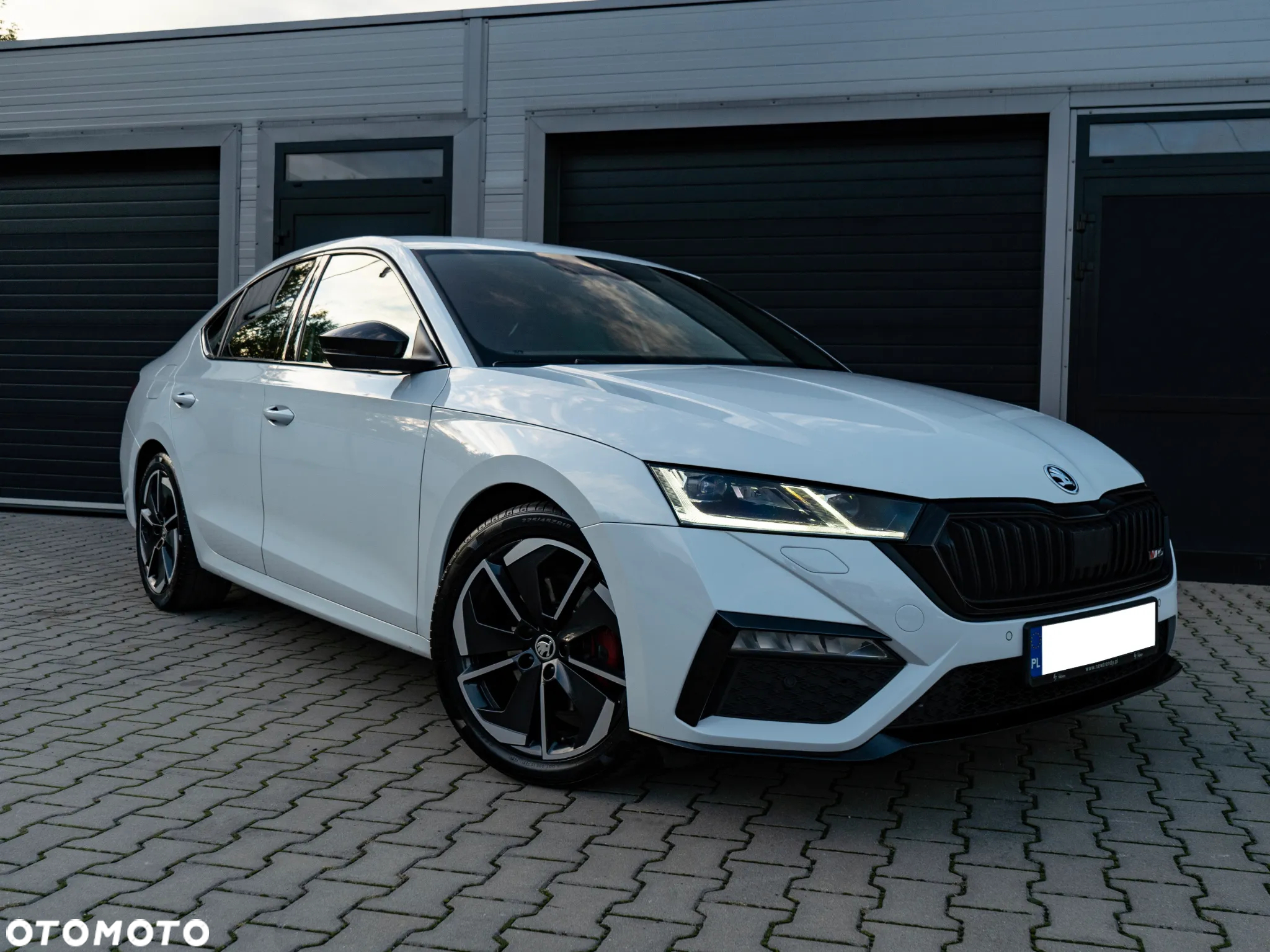 Skoda Octavia 2.0 TDI RS DSG - 5