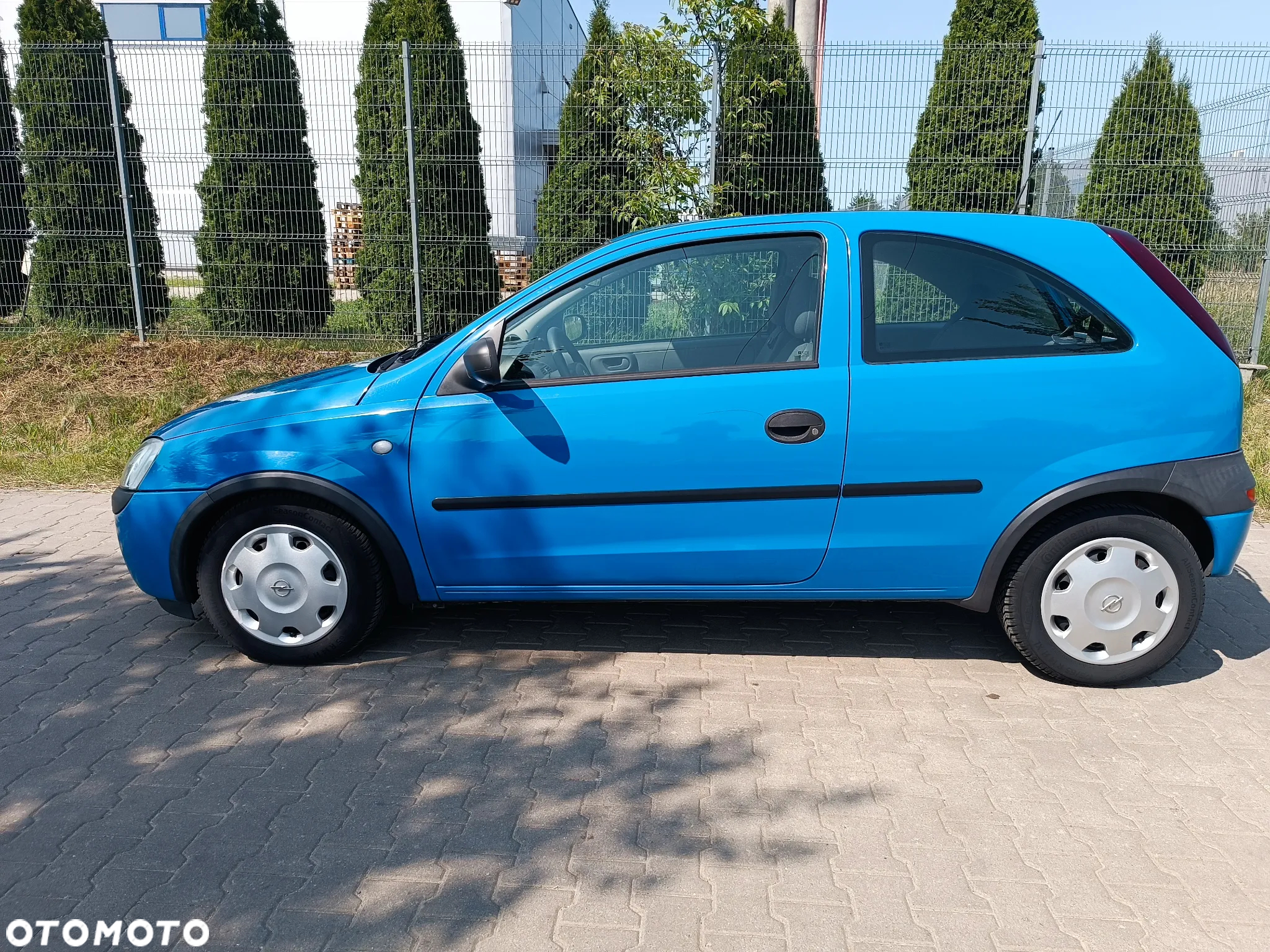 Opel Corsa 1.2 16V Comfort Easytronic - 4