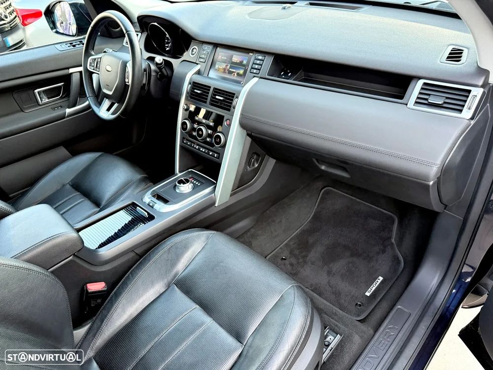 Land Rover Discovery Sport 2.2 SD4 HSE 7L Auto - 24