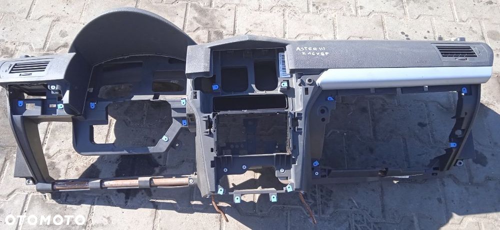 Deska Rozdzielcza Konsola Opel Astra H III Z16XEP - 1