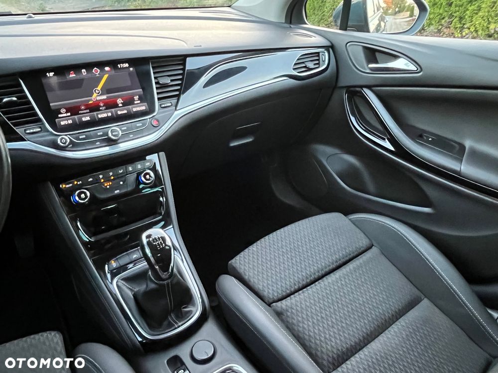 Opel Astra 1.4 Turbo Start/Stop Business - 8