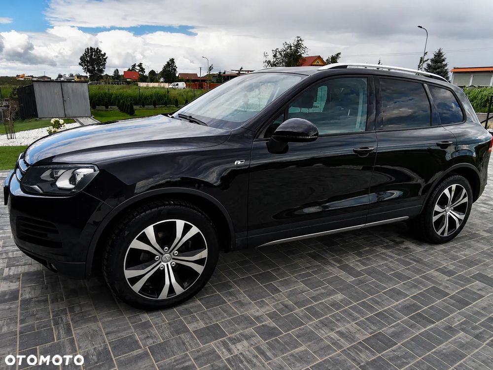 Volkswagen Touareg 3.0 V6 TDI BMT R-Style - 3