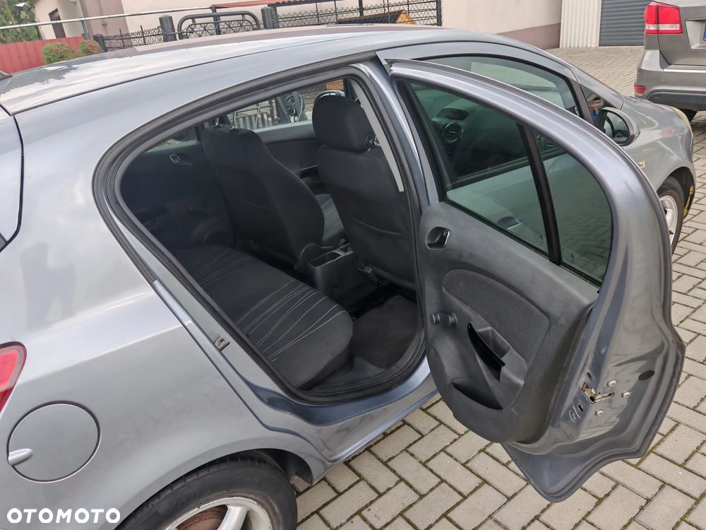Opel Corsa 1.2 16V Innovation 110 Jahre - 2