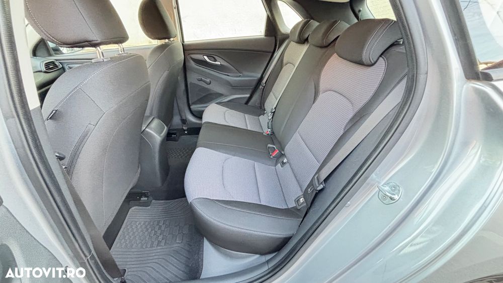 Hyundai i30 1.5 110CP 5DR M/T Highway - 8
