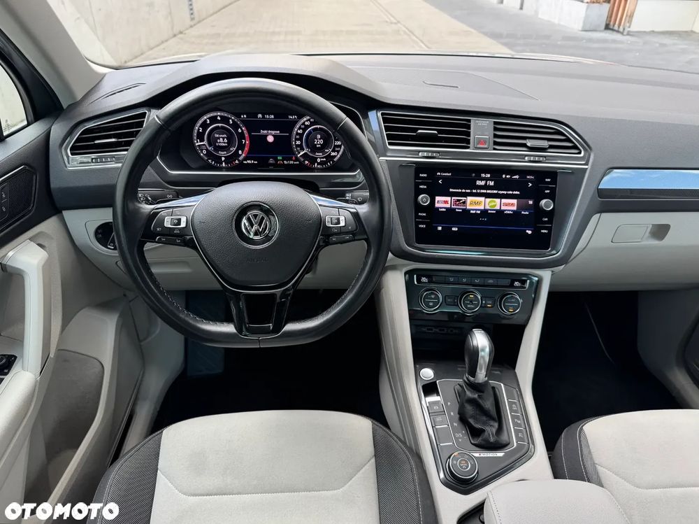 Volkswagen Tiguan - 8