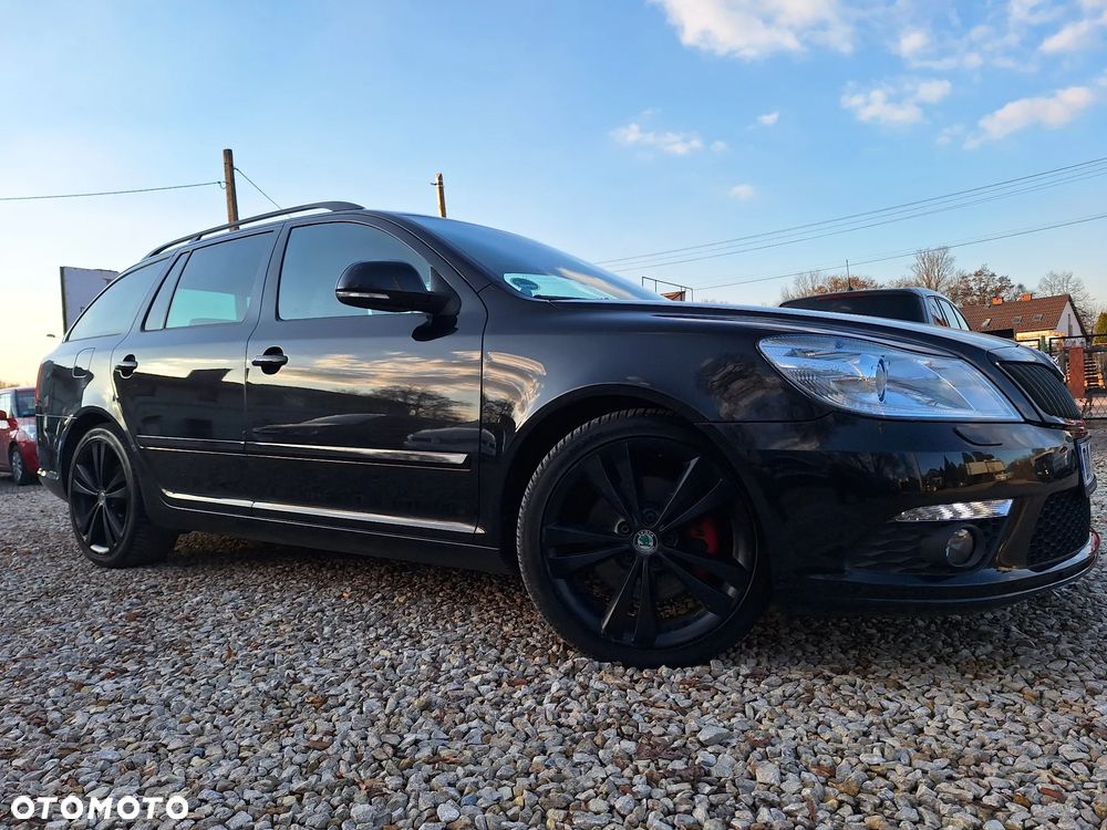 Skoda Octavia 2.0 TDI RS DSG - 9