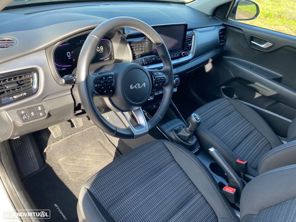 Kia Stonic 1.0 T-GDI Drive - 16