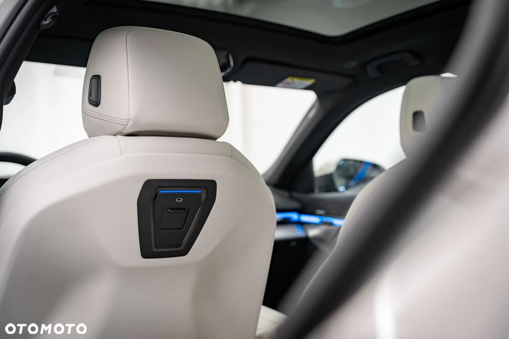 BMW Seria 5 530e xDrive PHEV M Sport - 30