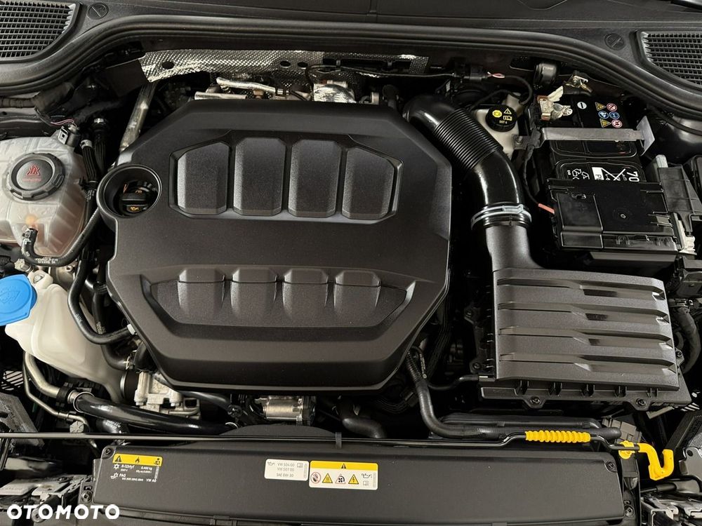 Volkswagen Golf Variant - 37