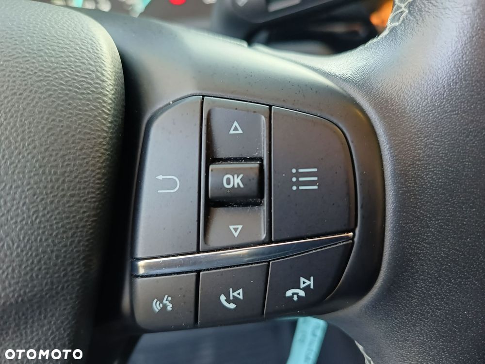 Ford Fiesta 1.0 EcoBoost S&S TITANIUM - 12