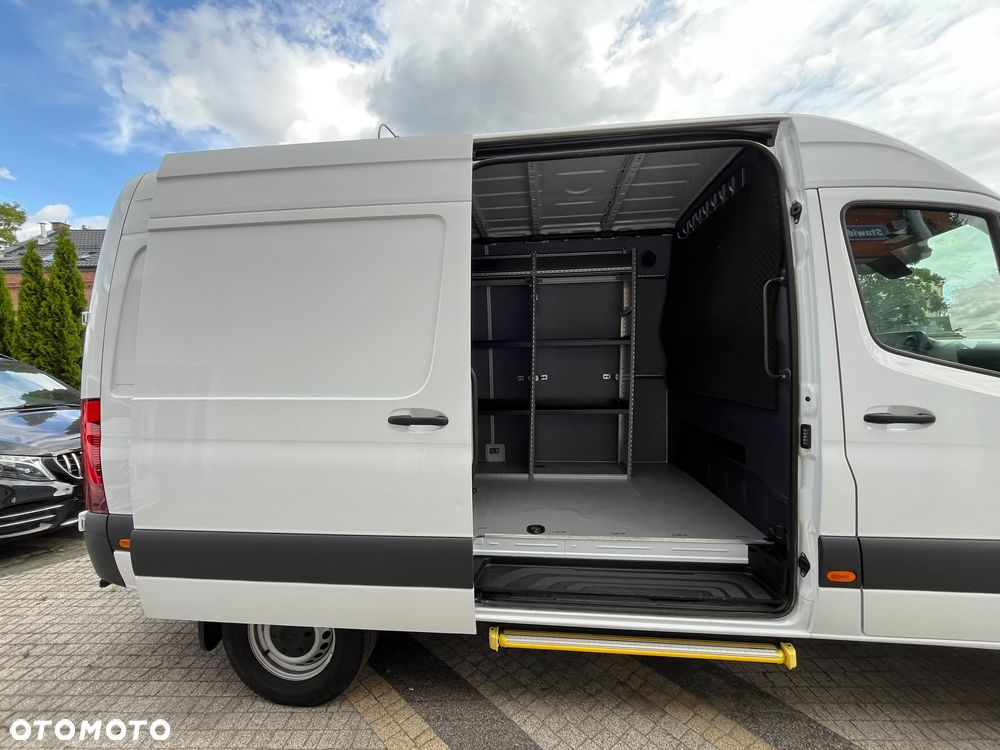 Mercedes-Benz Sprinter 319 4x4 - 10