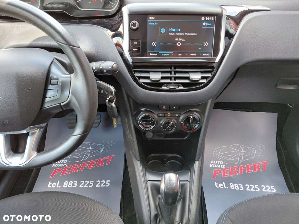 Peugeot 208 - 20