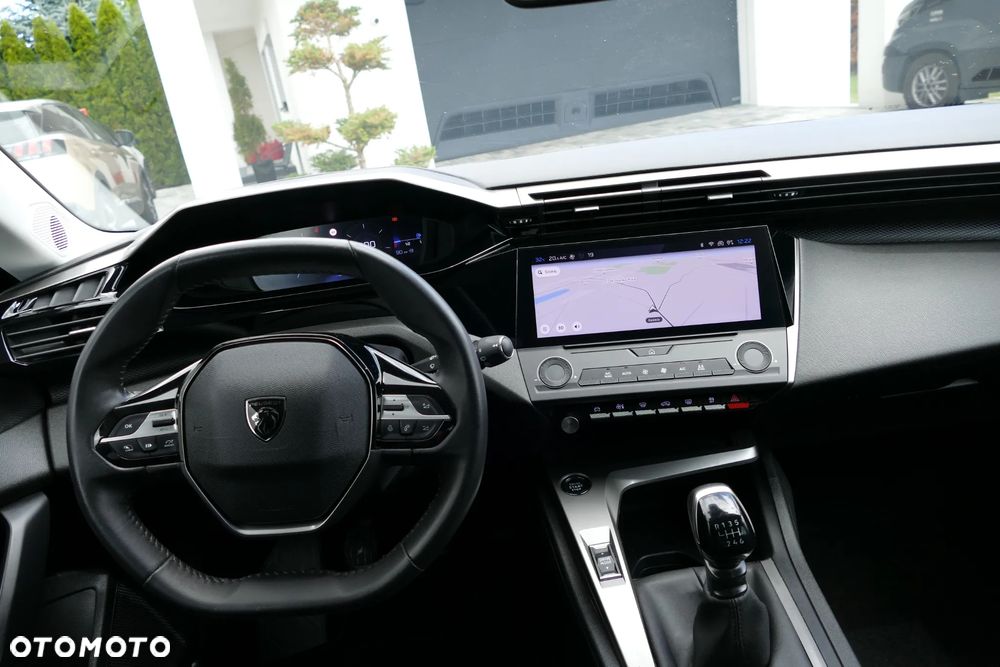 Peugeot 308 PureTech 130 Allure - 26