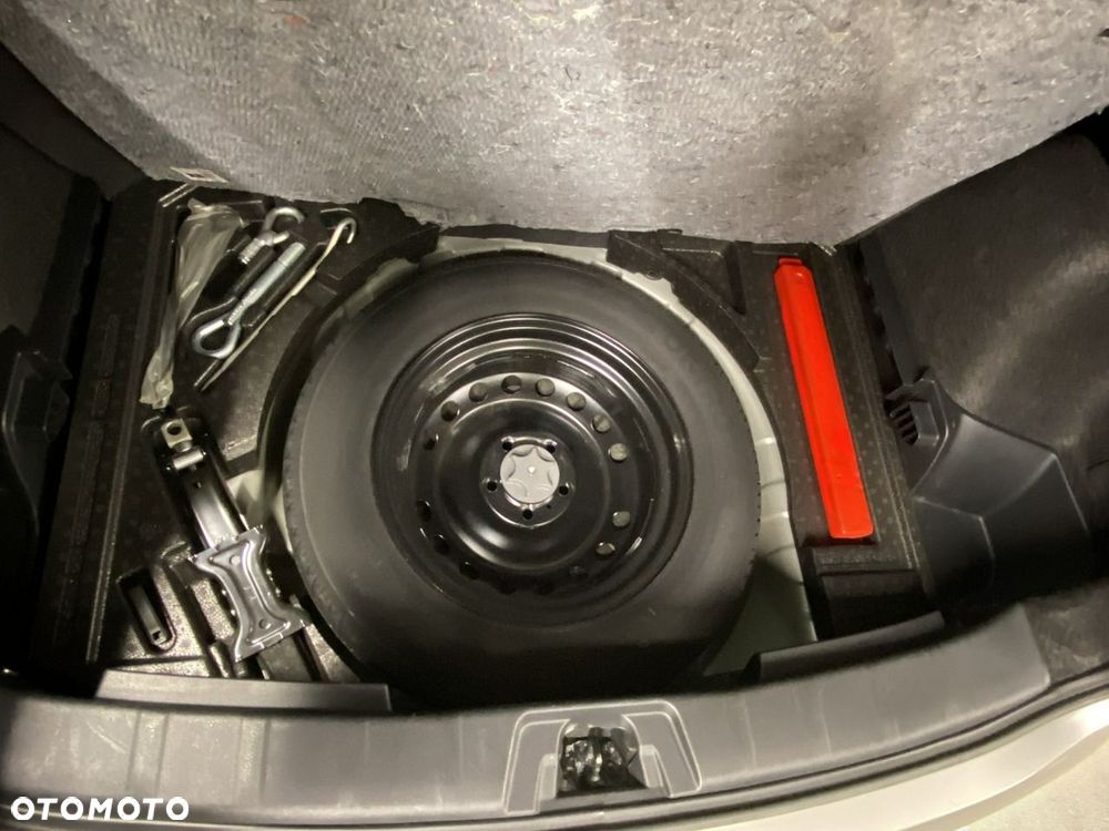 Nissan Qashqai 1.3 DIG-T N-Connecta - 21