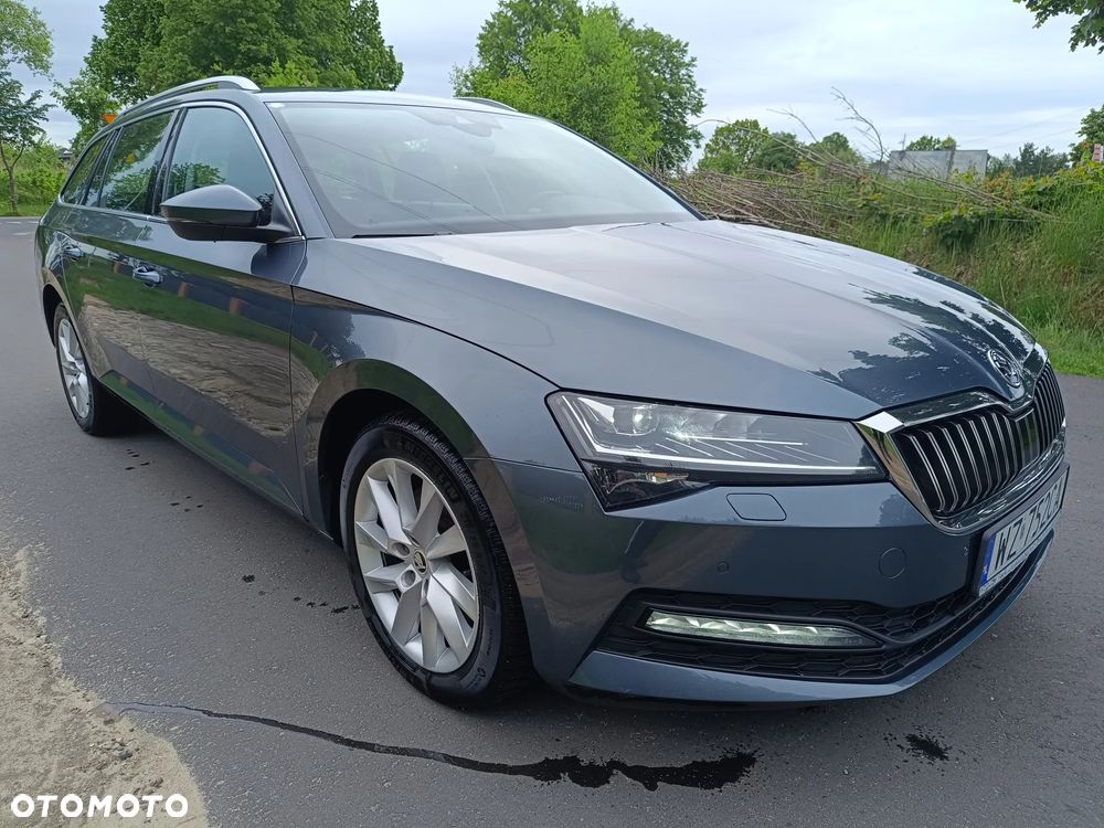 Skoda Superb 2.0 TDI Ambition DSG - 19